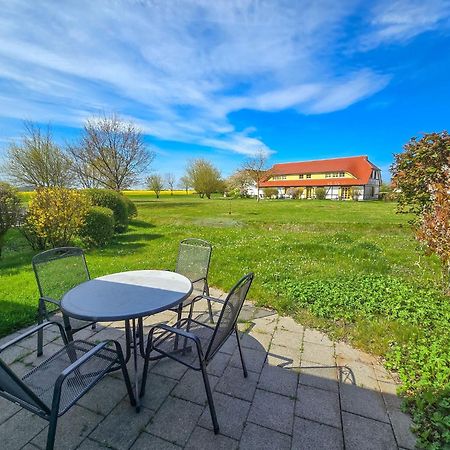 Feriendorf Rugana - Komfort Appartement Mit 1 Schlafzimmern Und Terrasse D29 Dranske Esterno foto